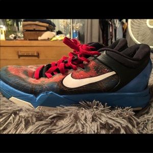 Kobe 7 Dart Frogs
